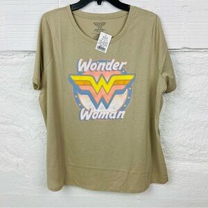 NWT WONDER WOMEN tan short sleeve comic superhero logo shirt size 1X & 2X